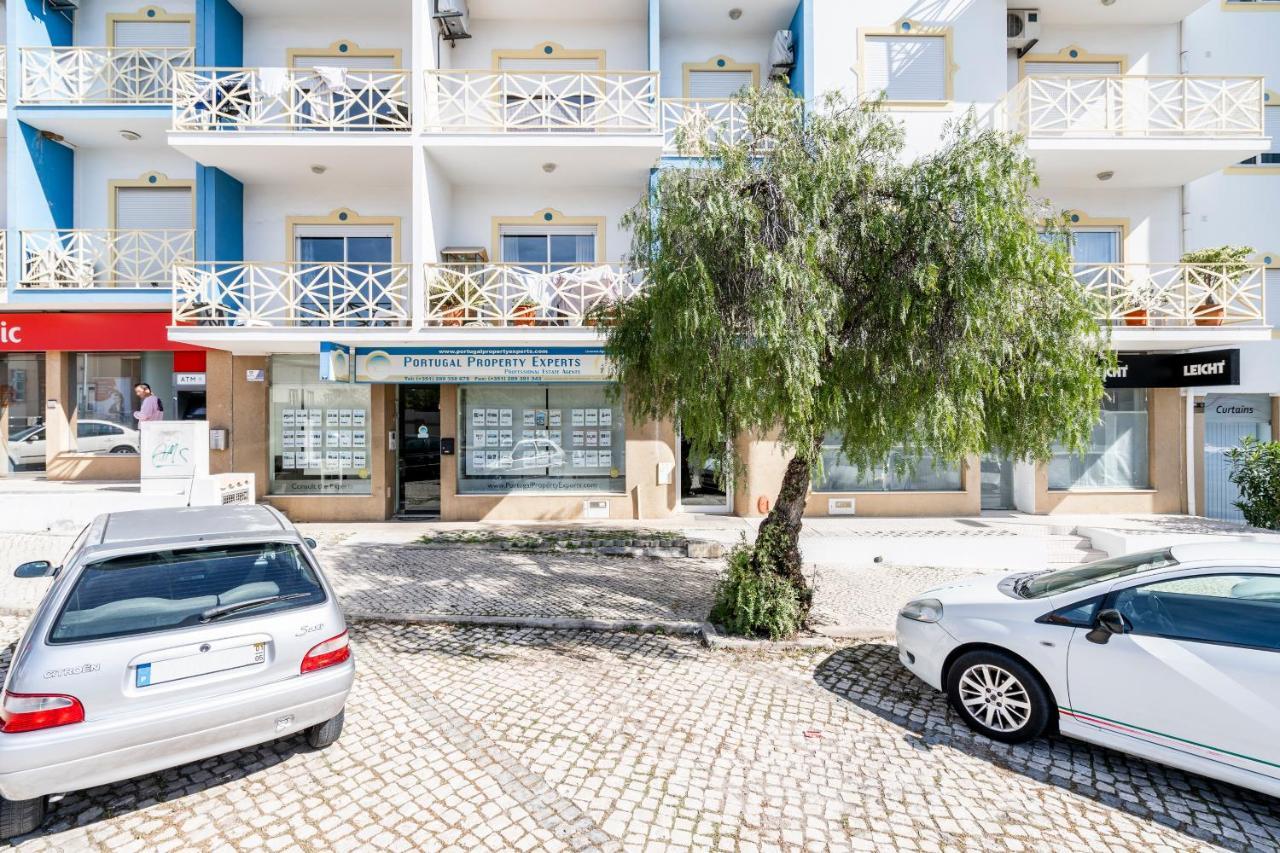 הוילה אלמנסיל Lima Holidays מראה חיצוני תמונה